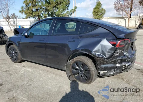 2025 Tesla Model Y from USA, damaged, VIN 7SAYGDED4SF242721